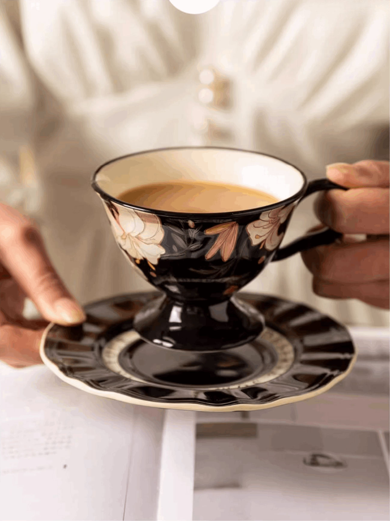 hold floral cup
