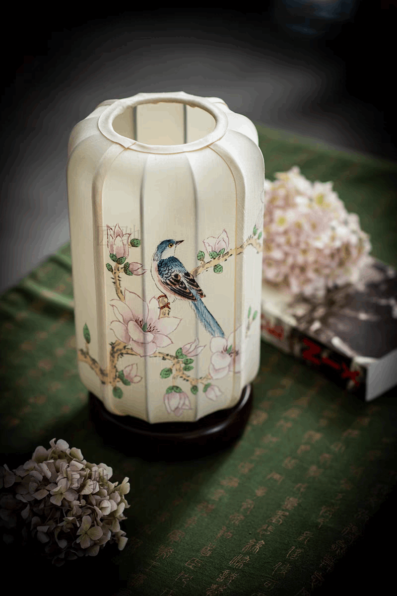 bird floral lamp lattern unlit