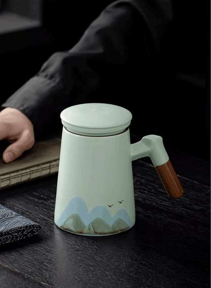 covering teapot