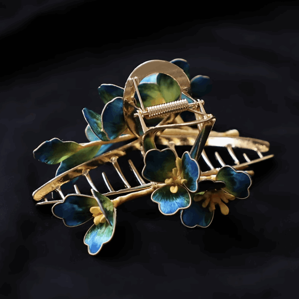 peacok_style_claw_clip top view